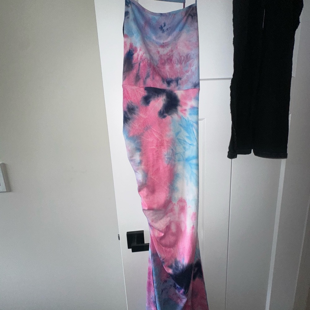 VENUS Tie-Dye Maxi Dress - Pink, Blue, Black